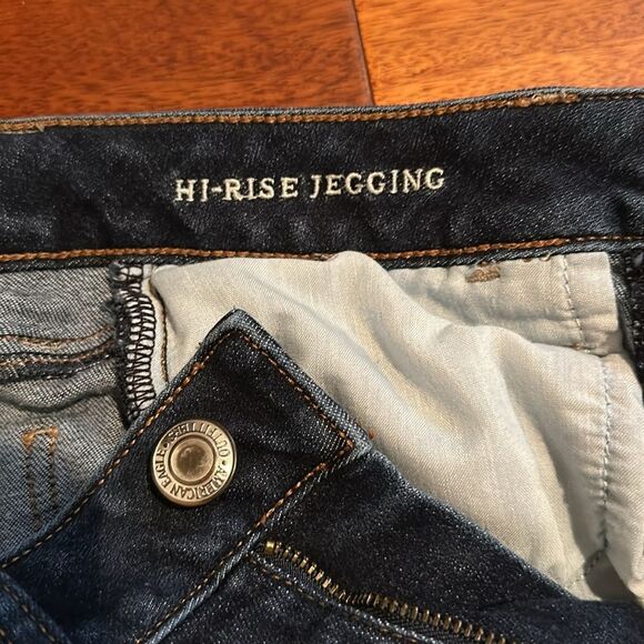 American Eagle Outfitters Dark Wash Jeggings Size 4 Short - Picture 8 of 12